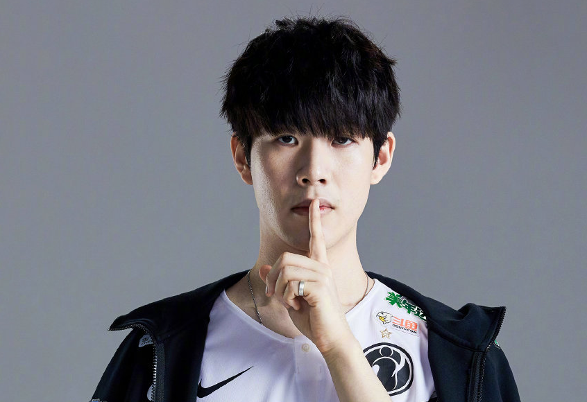 NAVI击败 The MongolZ 晋级2025年Thunderpick世界锦标赛总决赛