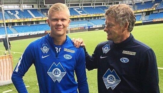 今年S赛冠军戒指长啥样？拳头揭开其神秘面纱